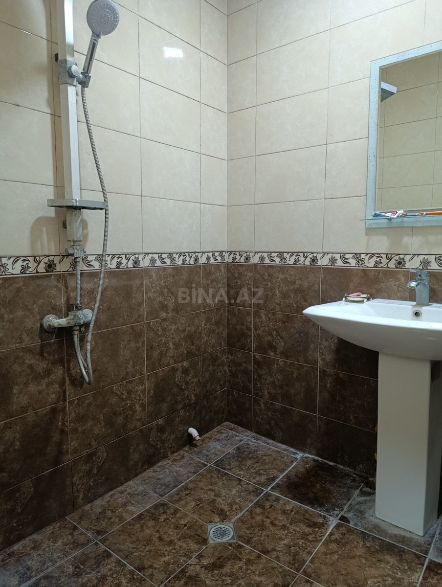 2 otaqlı Köhnə tikili, Memar Əcəmi m., Bakı