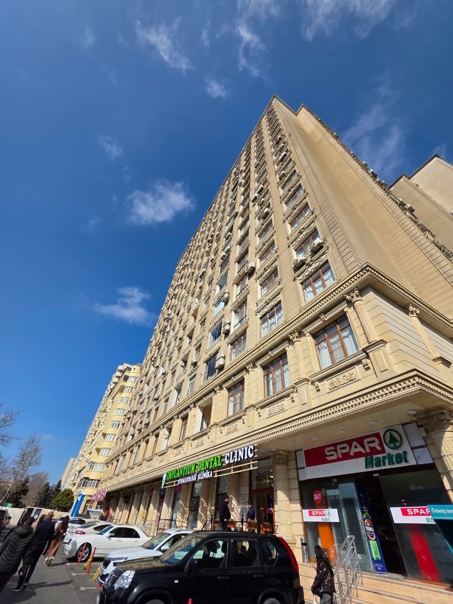 3 otaqlı Yeni tikili, 20 Yanvar m., Bakı