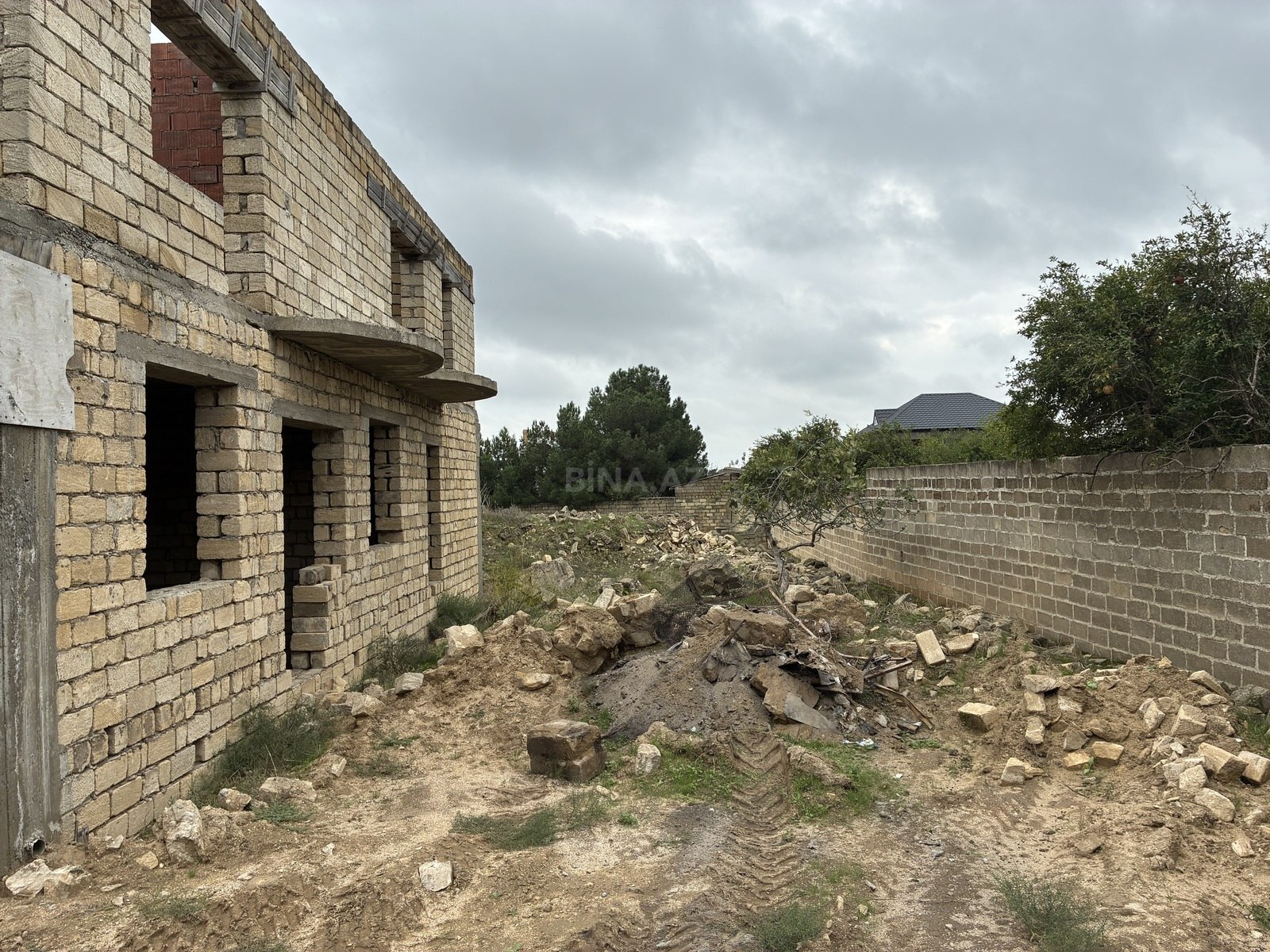 Torpaq Maştağa q., Bakı