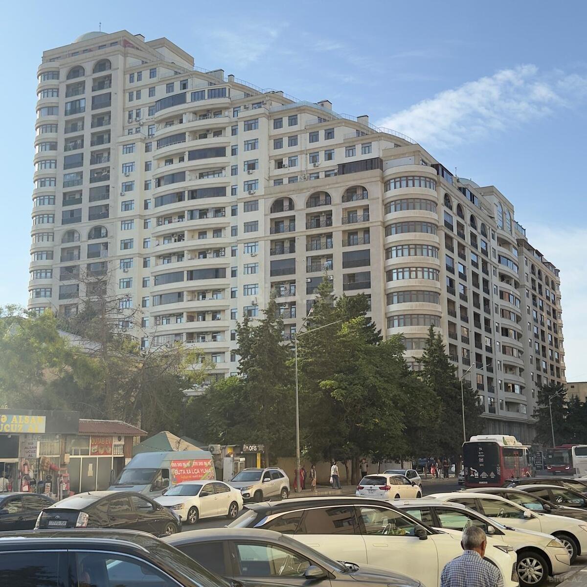 2 otaqlı Yeni tikili, Bakıxanov q., Bakı
