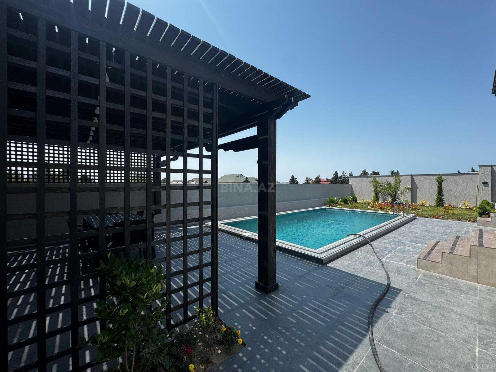 3 otaqlı Həyət evi/Bağ evi, Novxanı q., Bakı