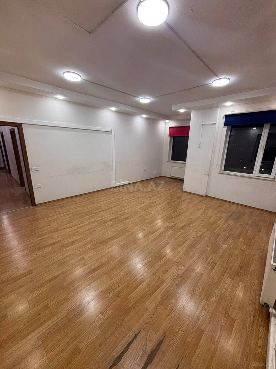 3 otaqlı Ofis, Şah İsmayıl Xətai m., Bakı