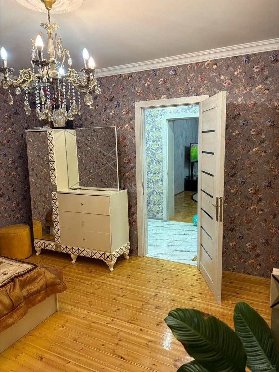 4 otaqlı Köhnə tikili, Lökbatan q., Bakı