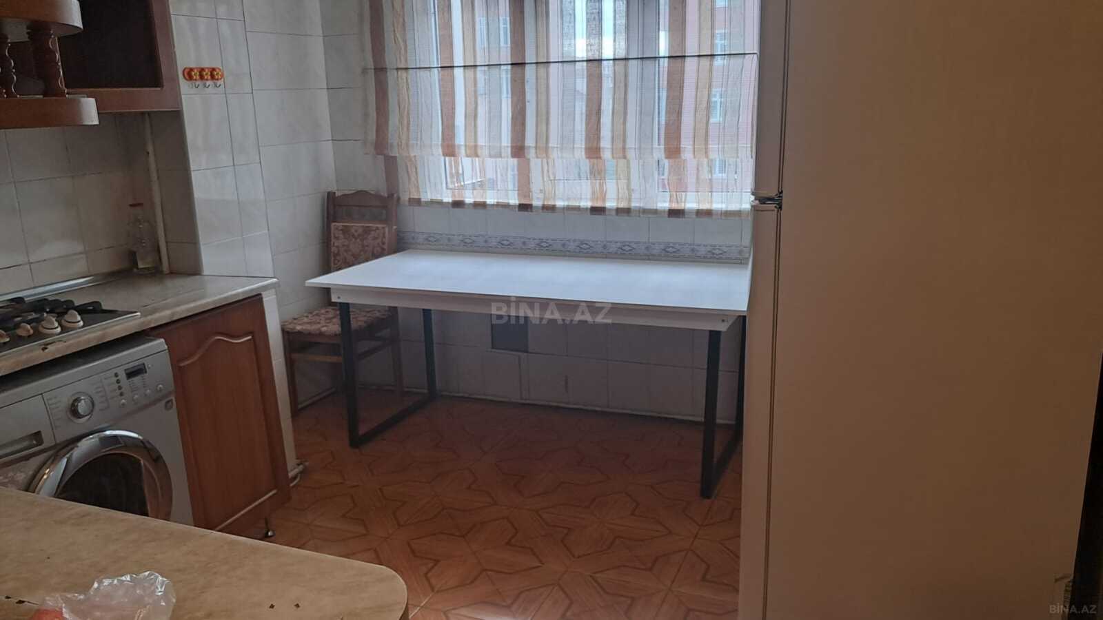 2 otaqlı Köhnə tikili, Azadlıq Prospekti m., Bakı