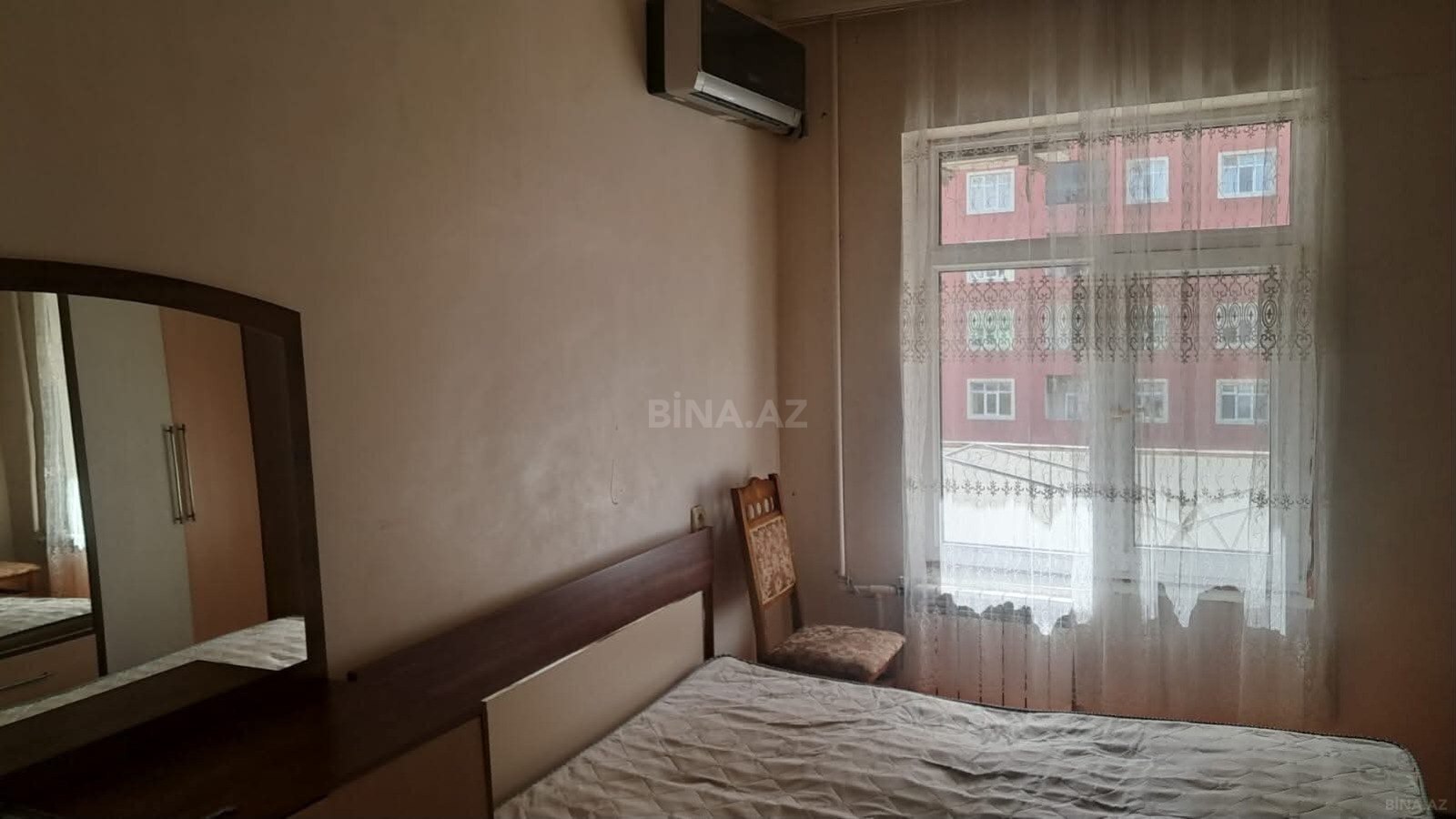 2 otaqlı Köhnə tikili, Azadlıq Prospekti m., Bakı