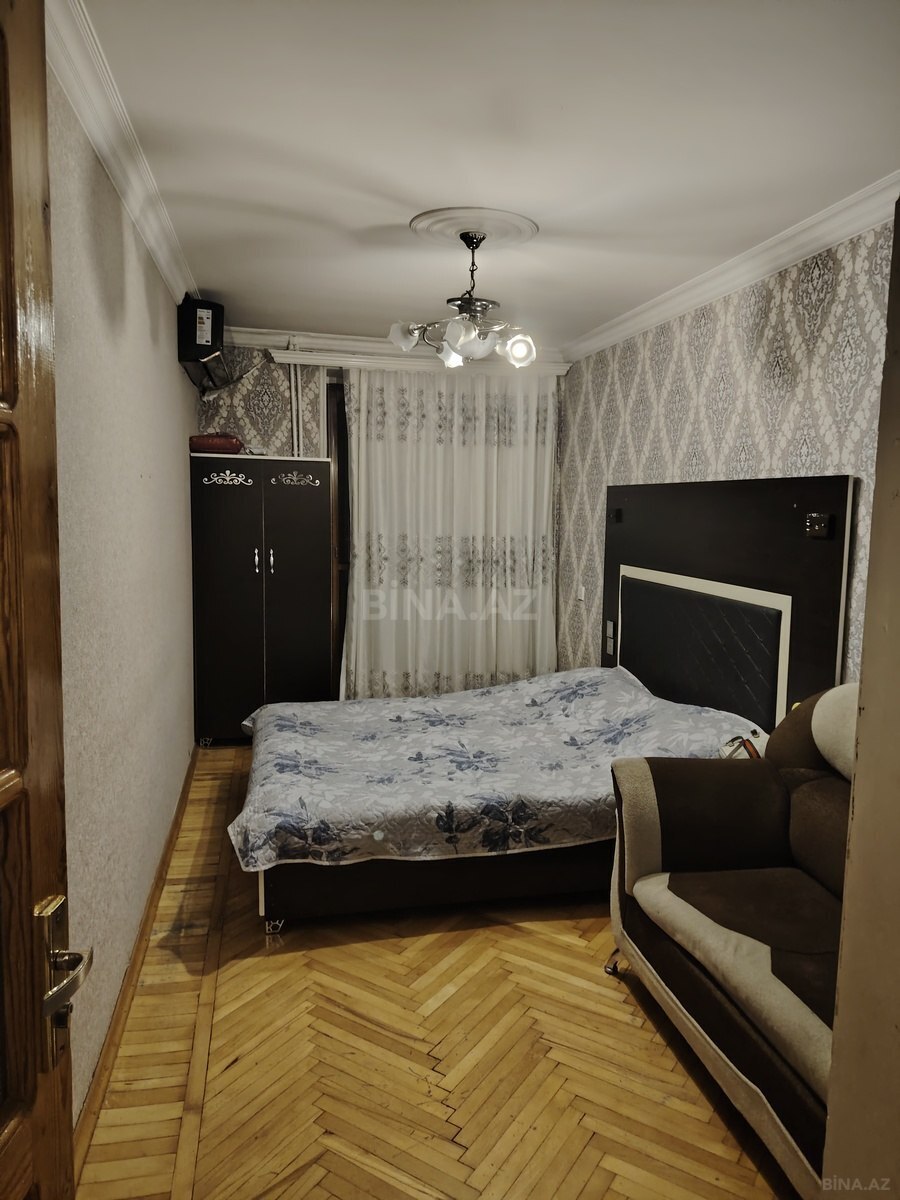 3 otaqlı Köhnə tikili, İnşaatçılar m., Bakı