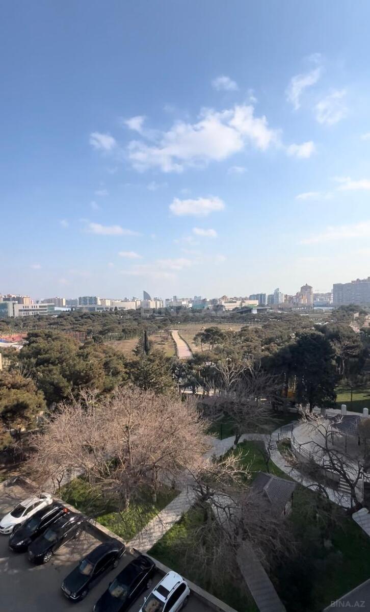 4 otaqlı Yeni tikili, Gənclik m., Bakı