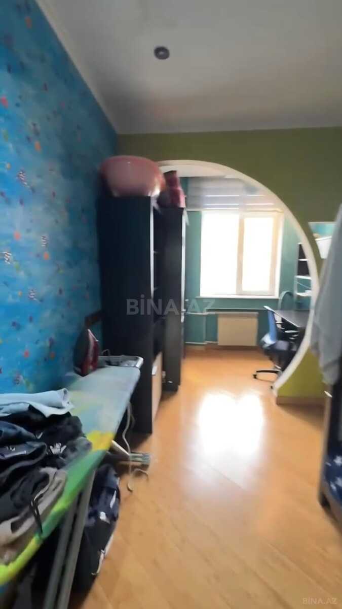 3 otaqlı Köhnə tikili, Nəsimi r., Bakı