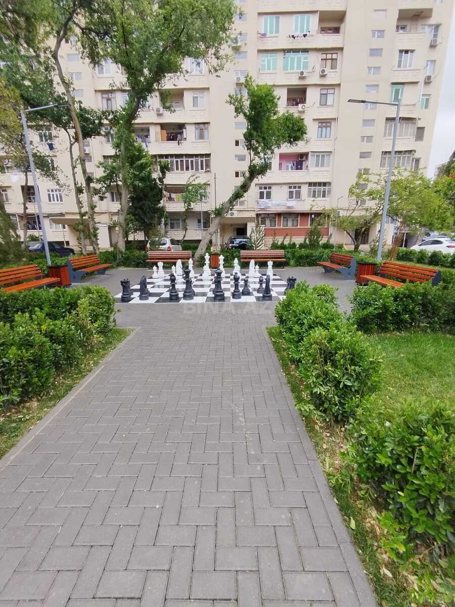 2 otaqlı Köhnə tikili, Bakıxanov q., Bakı