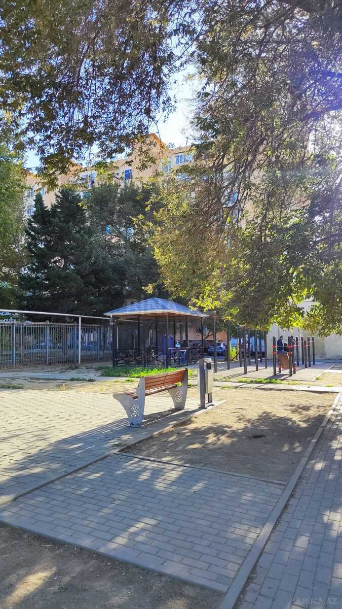 2 otaqlı Köhnə tikili, Bakıxanov q., Bakı