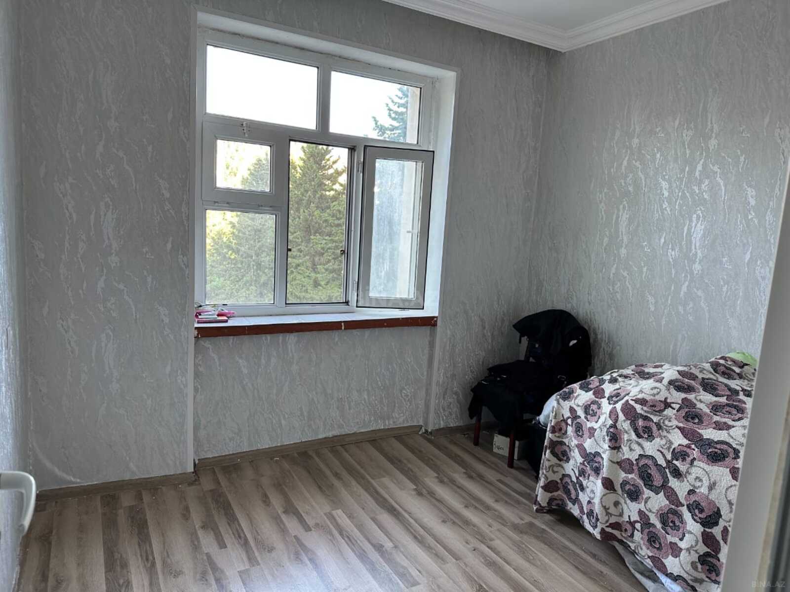 2 otaqlı Köhnə tikili, Bakıxanov q., Bakı
