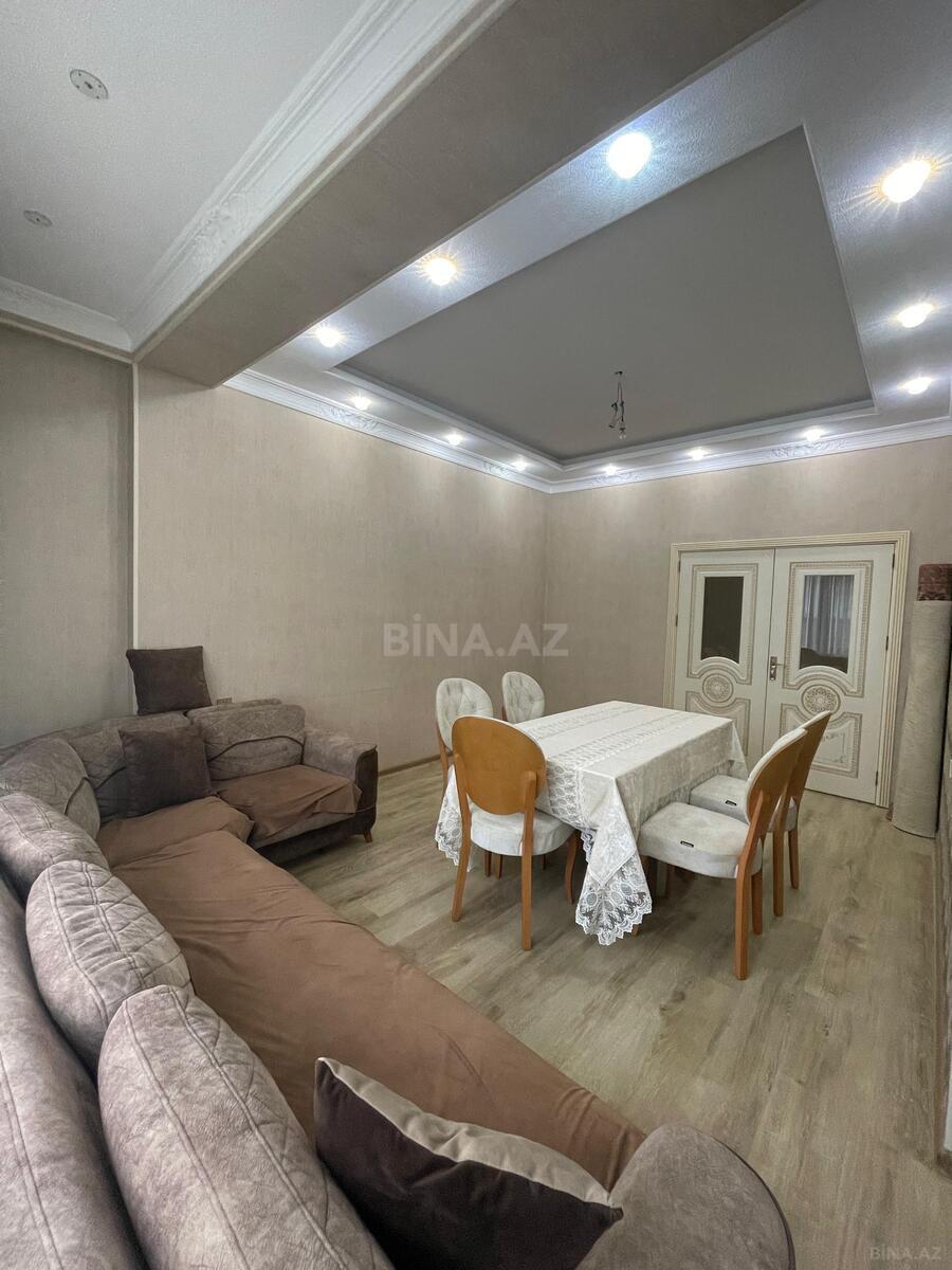3 otaqlı Yeni tikili, Şah İsmayıl Xətai m., Bakı