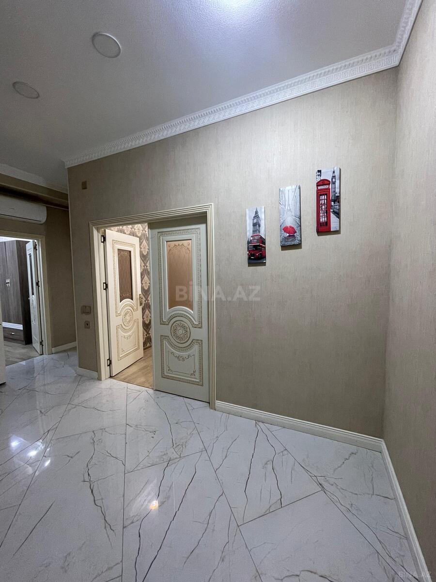 3 otaqlı Yeni tikili, Şah İsmayıl Xətai m., Bakı