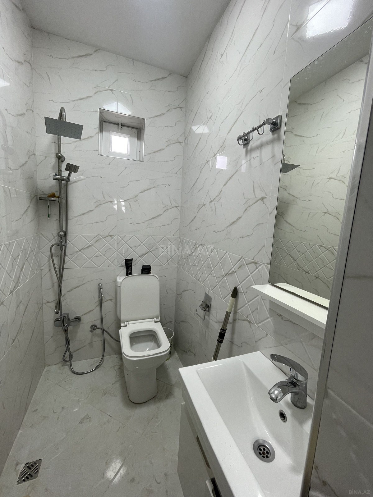 6 otaqlı Həyət evi/Bağ evi, Yeni Suraxanı q., Bakı