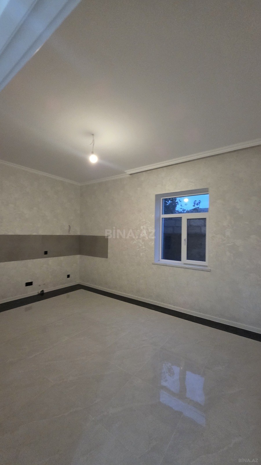 4 otaqlı Həyət evi/Bağ evi, Yeni Suraxanı q., Bakı