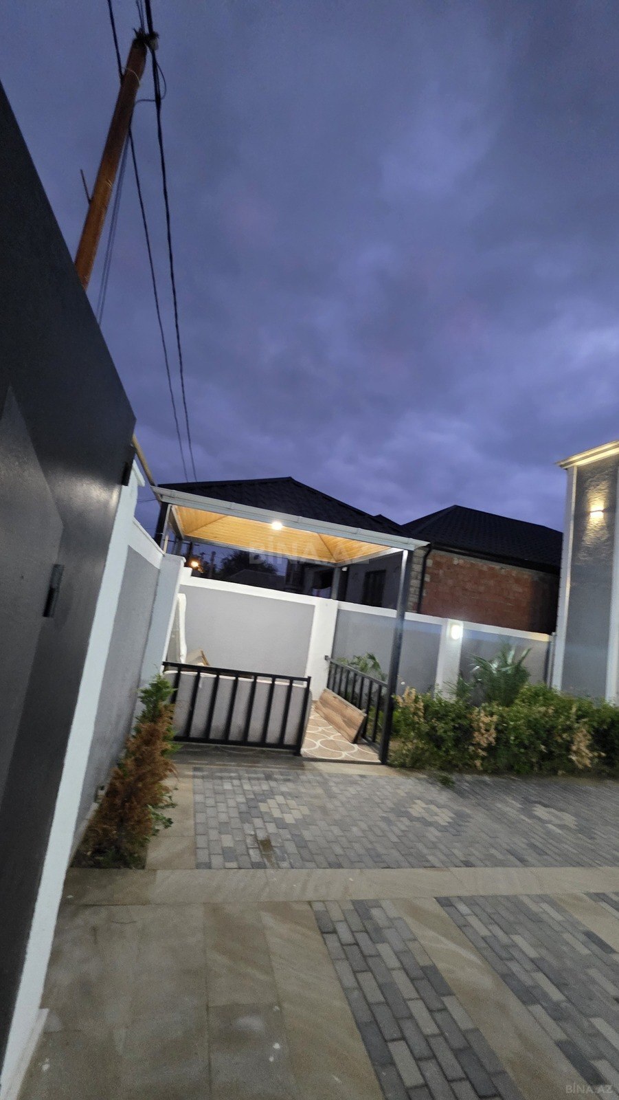 4 otaqlı Həyət evi/Bağ evi, Yeni Suraxanı q., Bakı