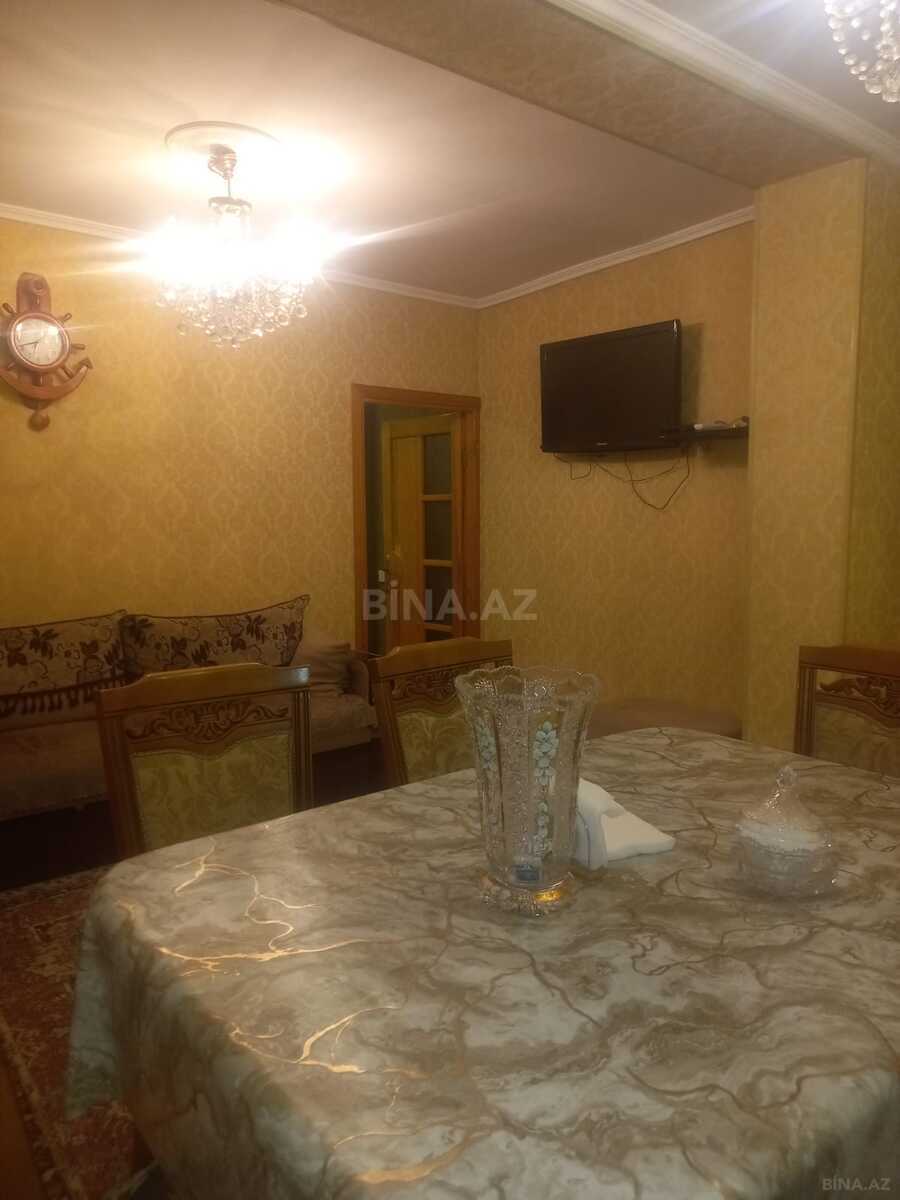 2 otaqlı Köhnə tikili, Sahil m., Bakı