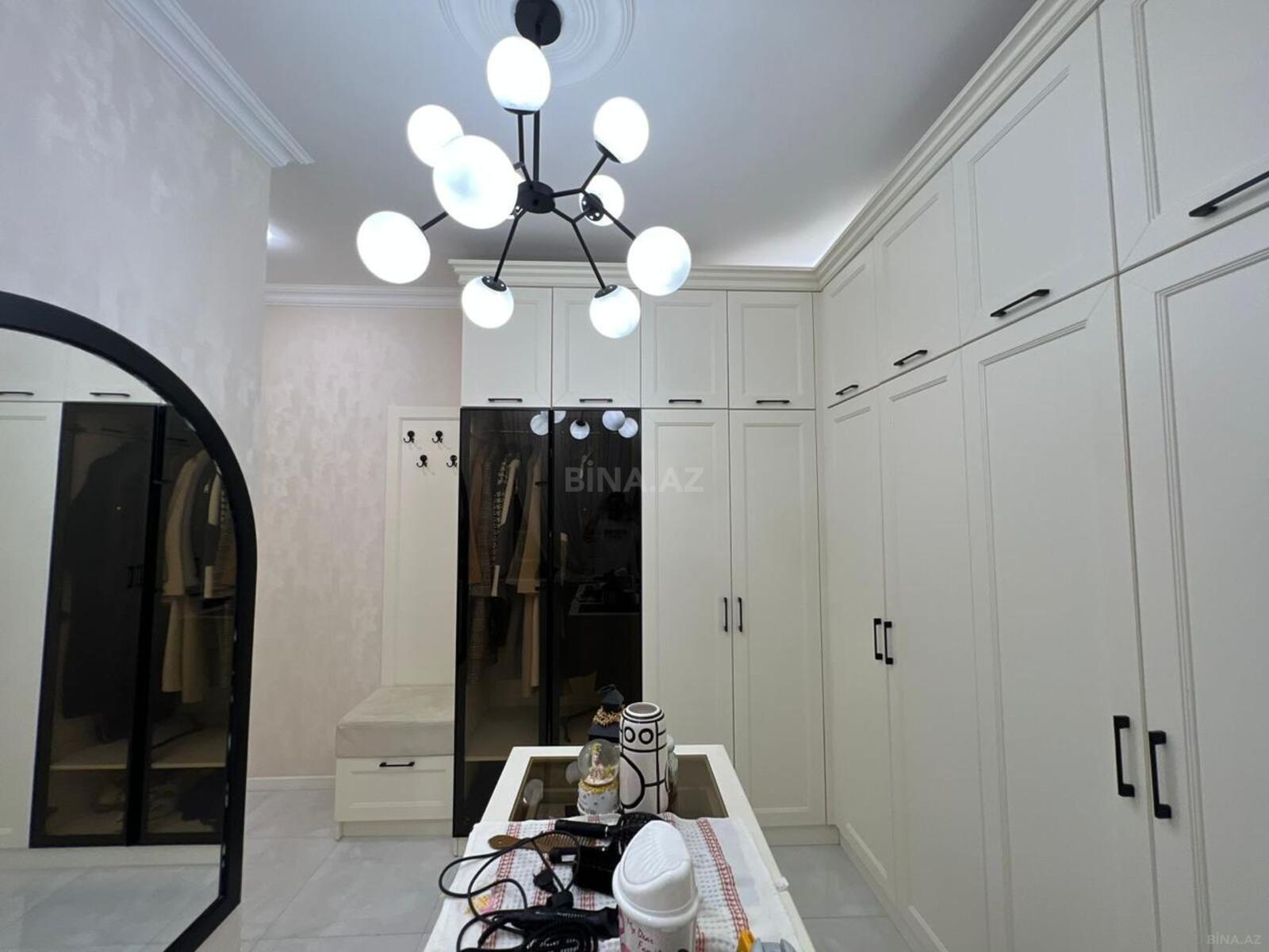 5 otaqlı Həyət evi/Bağ evi, Abşeron r., Bakı