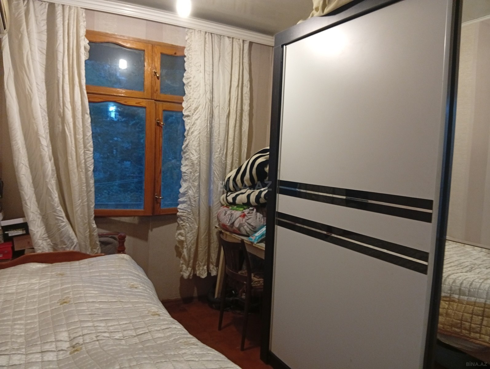 4 otaqlı Köhnə tikili, Azadlıq Prospekti m., Bakı