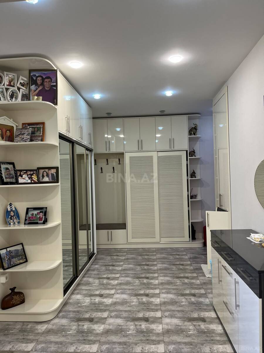 4 otaqlı Yeni tikili, Şah İsmayıl Xətai m., Bakı