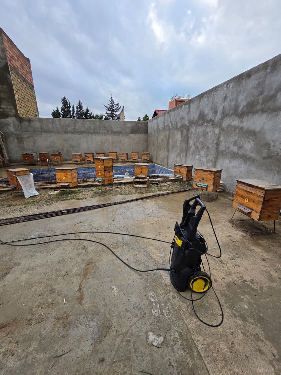 4 otaqlı Həyət evi/Bağ evi, Novxanı q., Bakı