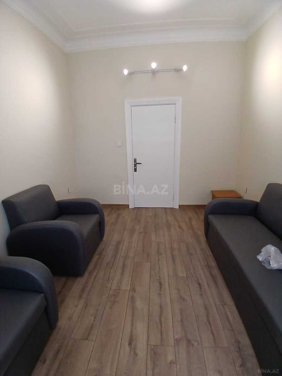 4 otaqlı Köhnə tikili, İçəri Şəhər m., Bakı