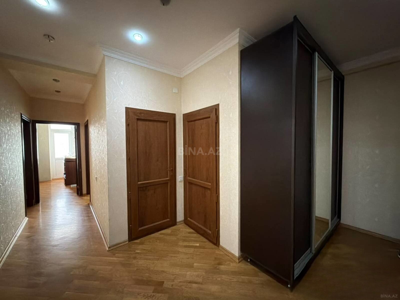 3 otaqlı Yeni tikili, Həzi Aslanov m., Bakı