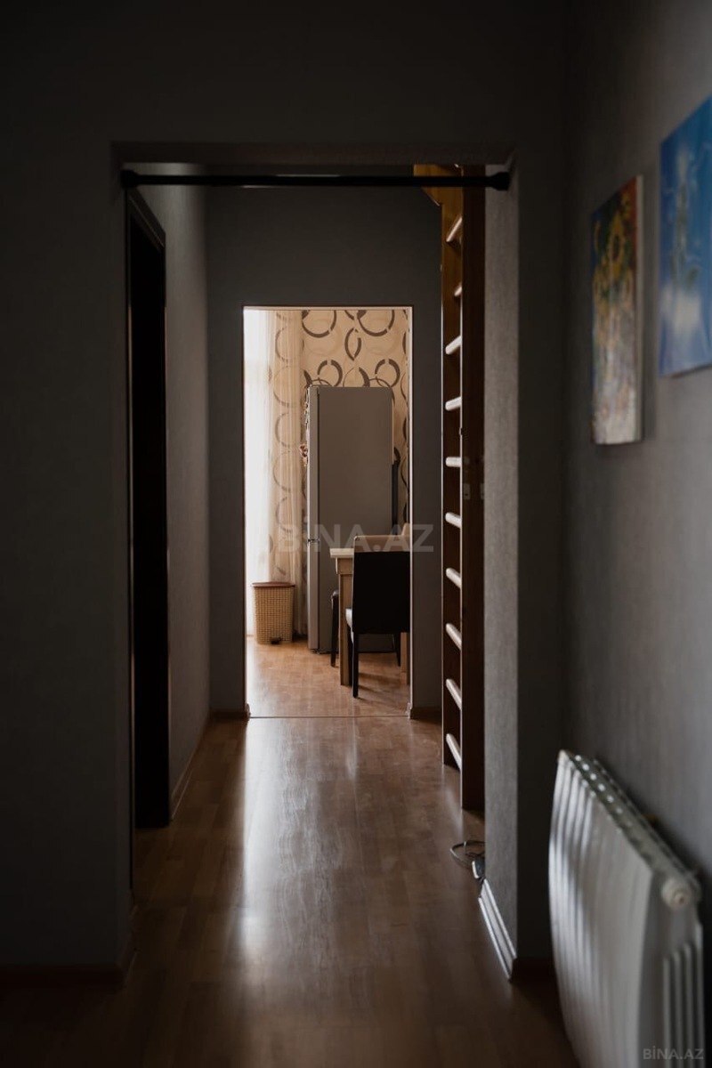 3 otaqlı Yeni tikili, Şah İsmayıl Xətai m., Bakı