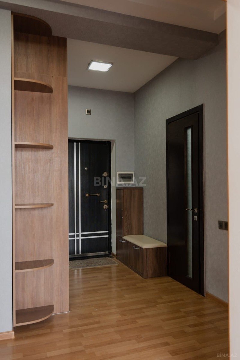 3 otaqlı Yeni tikili, Şah İsmayıl Xətai m., Bakı