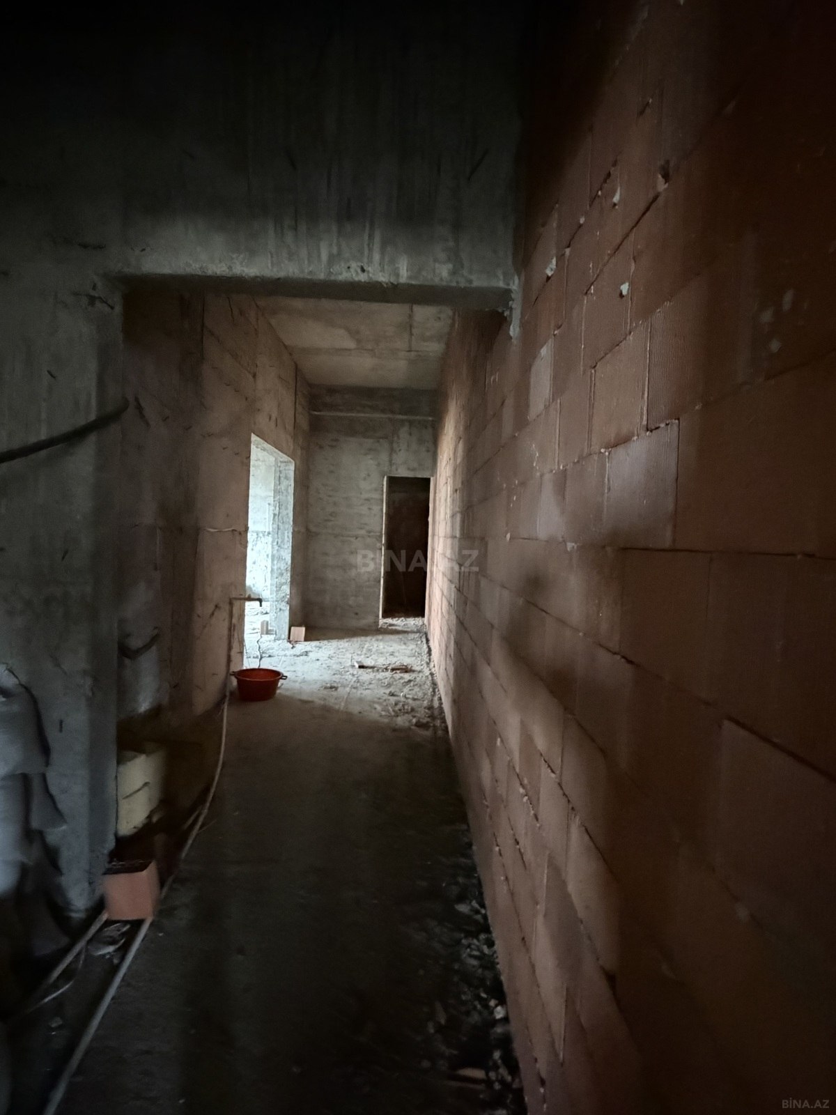 3 otaqlı Yeni tikili, Şah İsmayıl Xətai m., Bakı