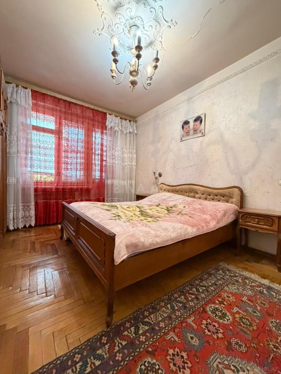2 otaqlı Köhnə tikili, Gənclik m., Bakı