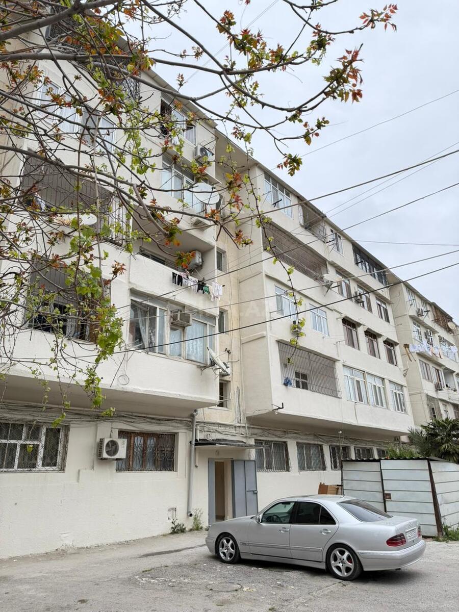 2 otaqlı Köhnə tikili, Gənclik m., Bakı