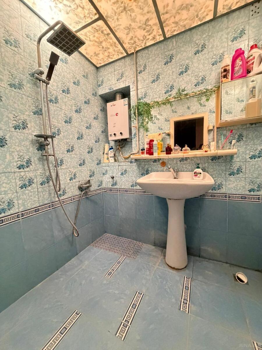 2 otaqlı Köhnə tikili, Gənclik m., Bakı