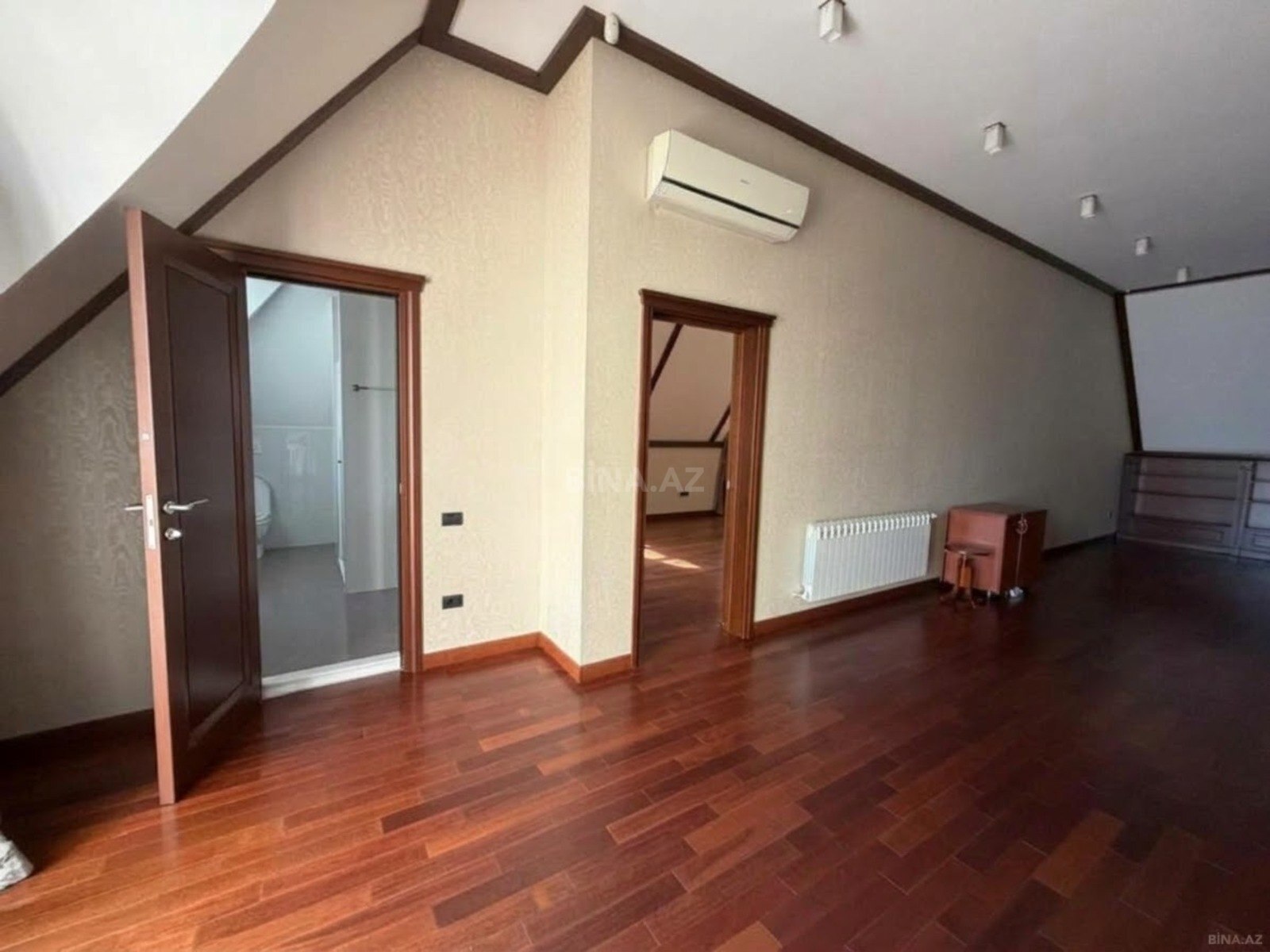 5 otaqlı Həyət evi/Bağ evi, Səbail r., Bakı
