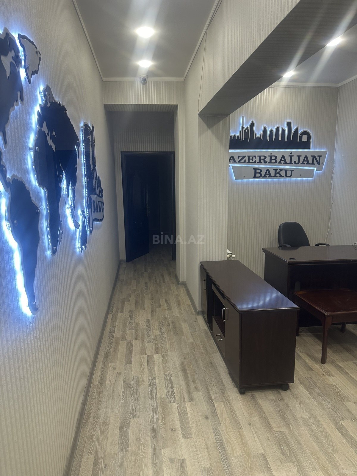 3 otaqlı Ofis, Memar Əcəmi m., Bakı