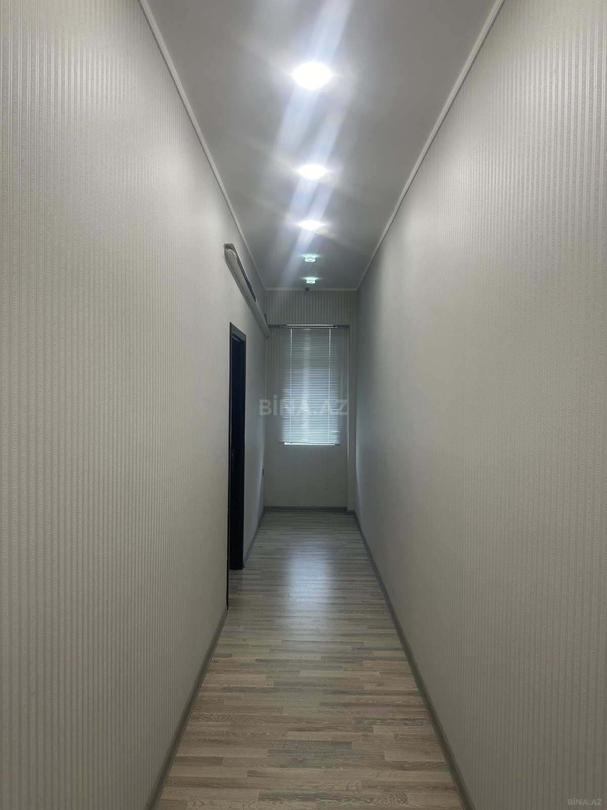 3 otaqlı Ofis, Memar Əcəmi m., Bakı