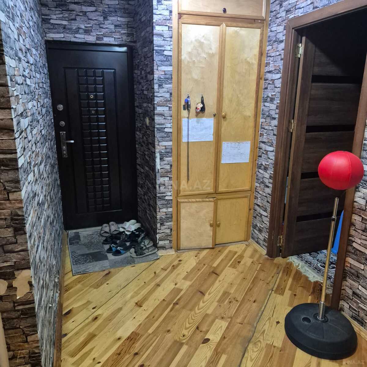 5 otaqlı Köhnə tikili, Sumqayıt