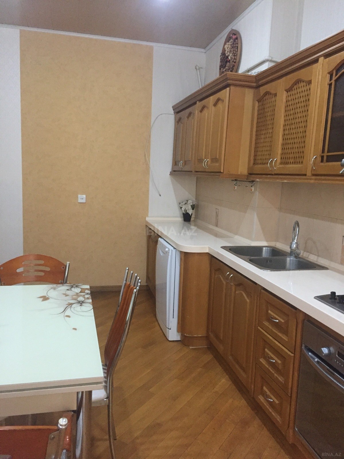 3 otaqlı Yeni tikili, Nəriman Nərimanov m., Bakı