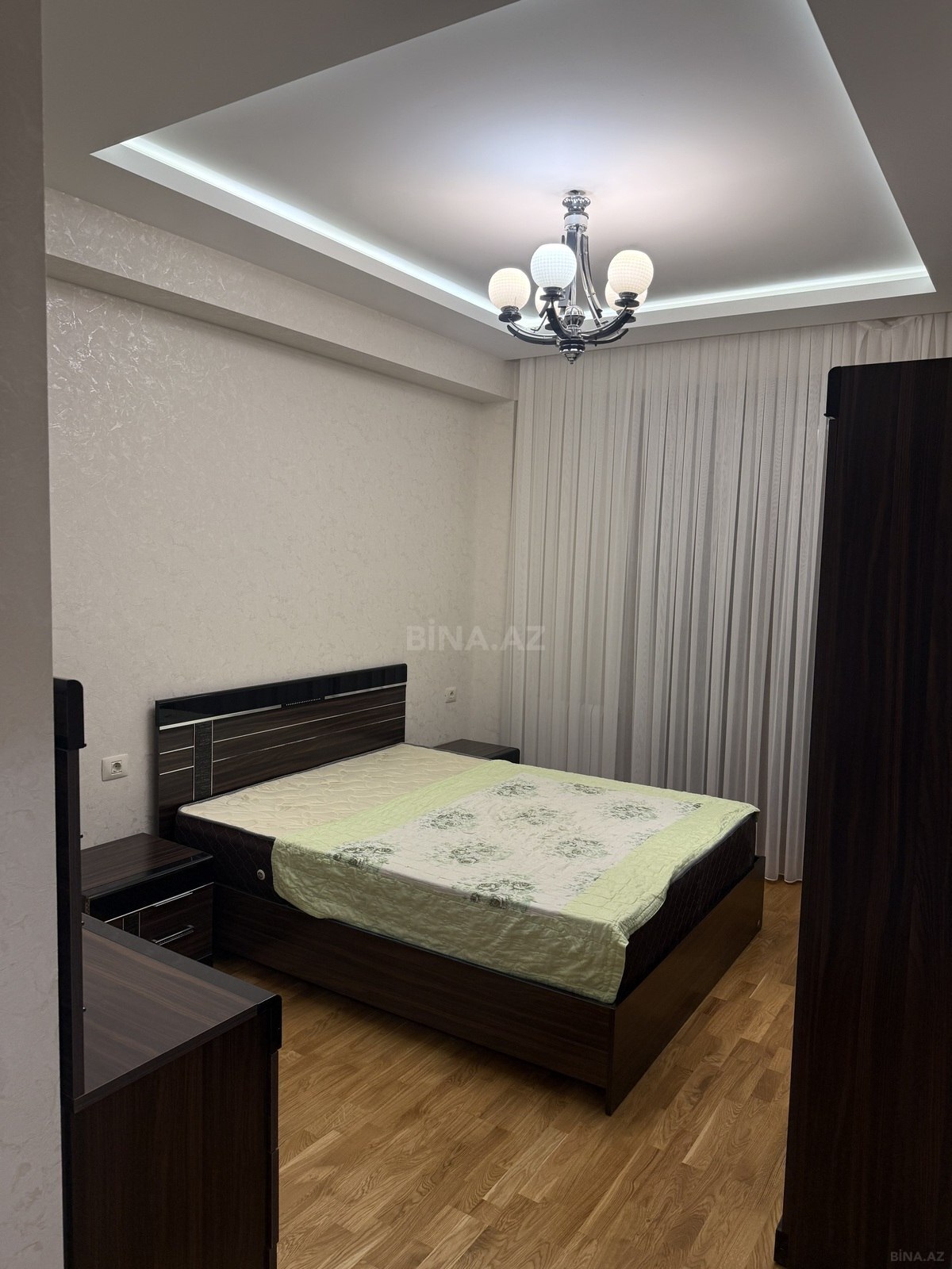 2 otaqlı Yeni tikili, Neftçilər m., Bakı