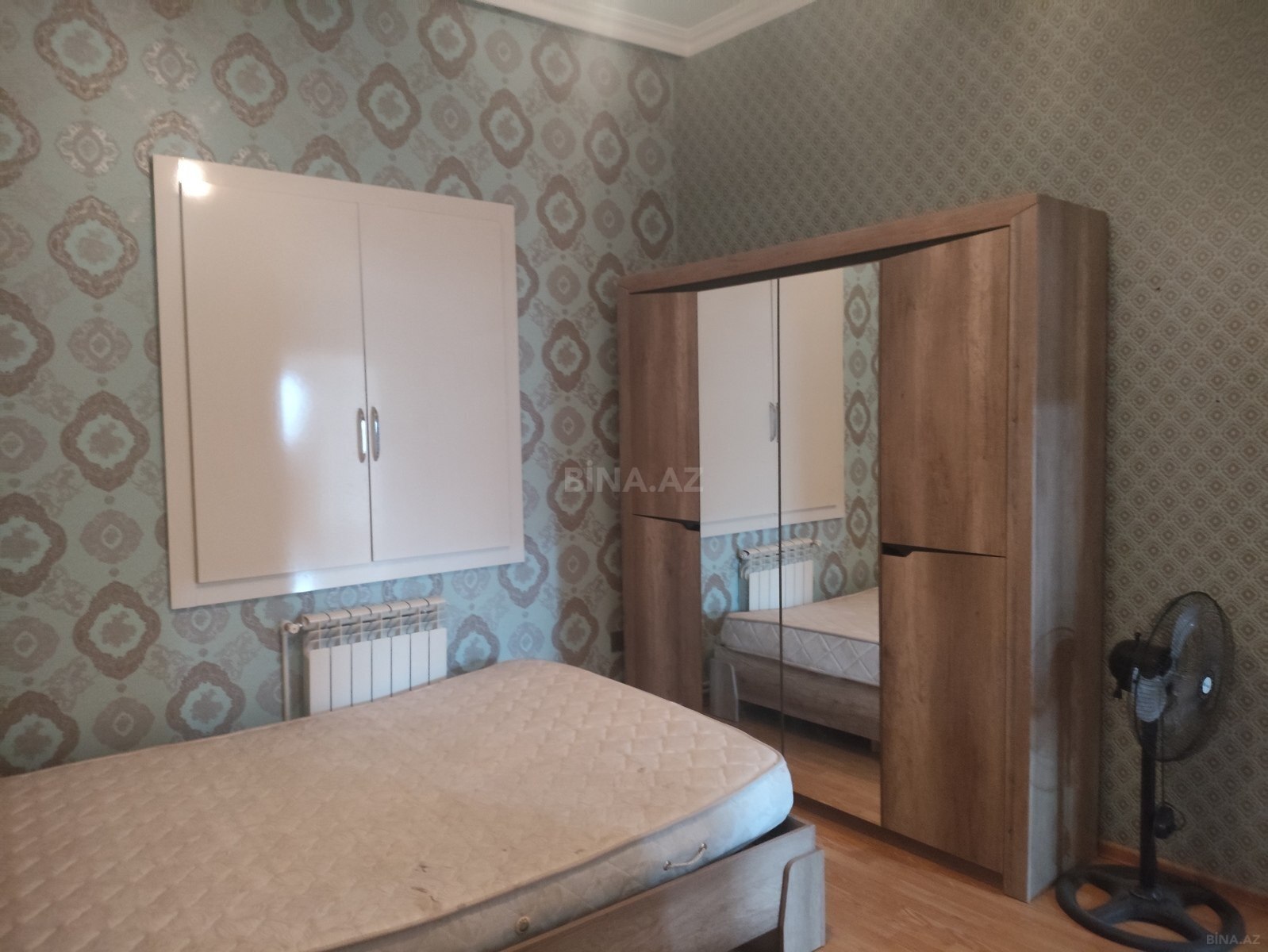 4 otaqlı Həyət evi/Bağ evi, Memar Əcəmi m., Bakı