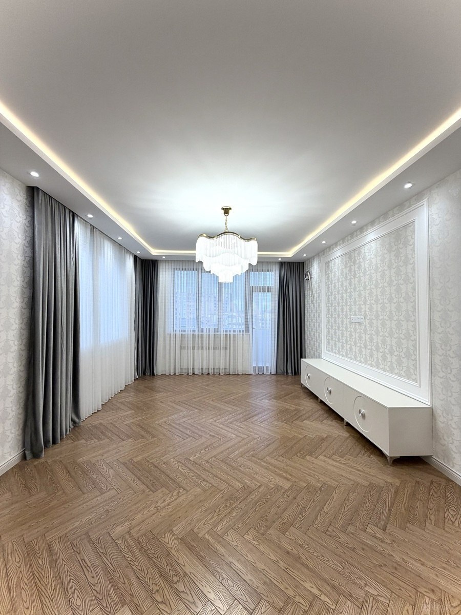 3 otaqlı Yeni tikili, 8 Noyabr m., Bakı