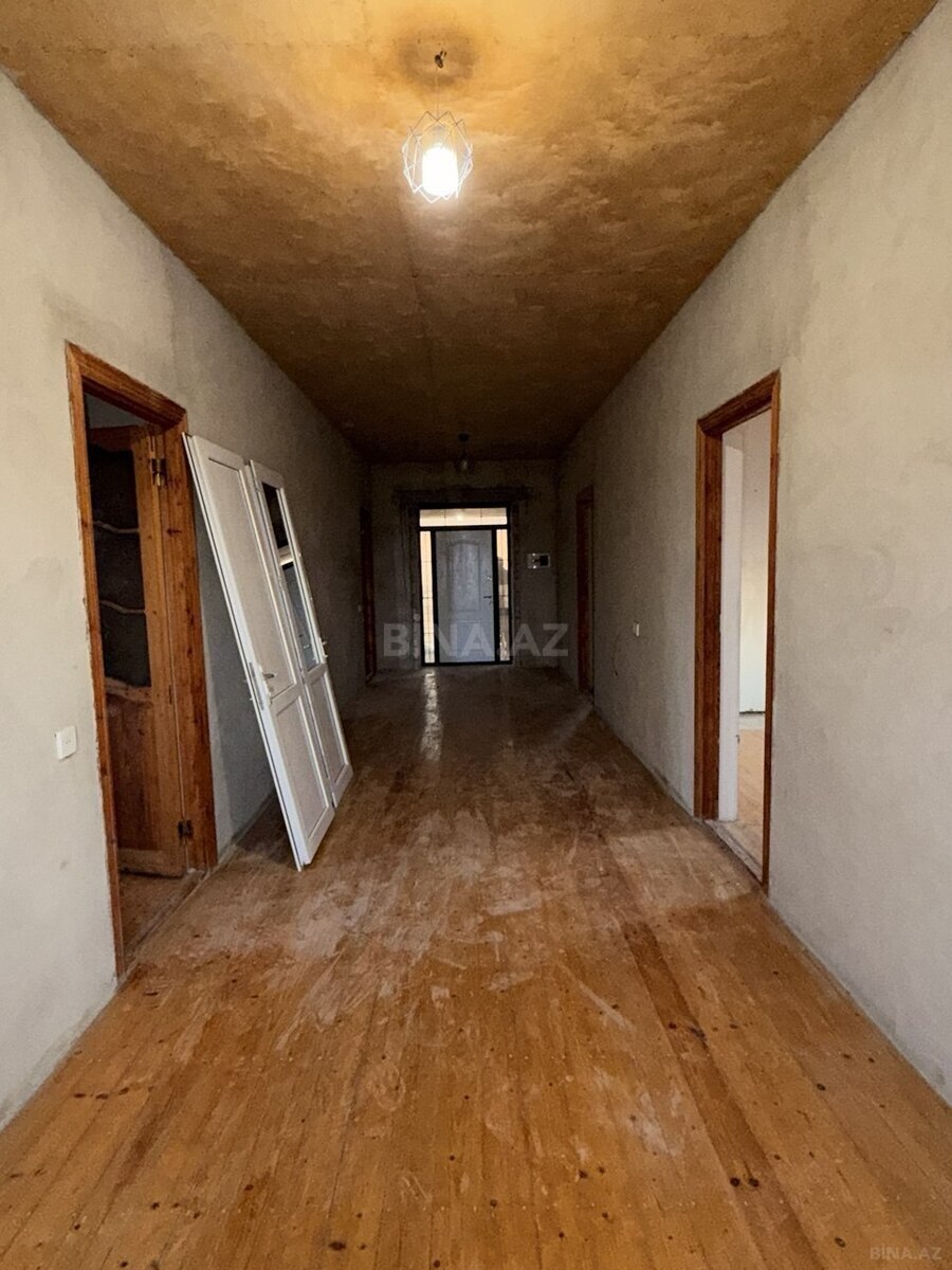 4 otaqlı Həyət evi/Bağ evi, Zirə q., Bakı