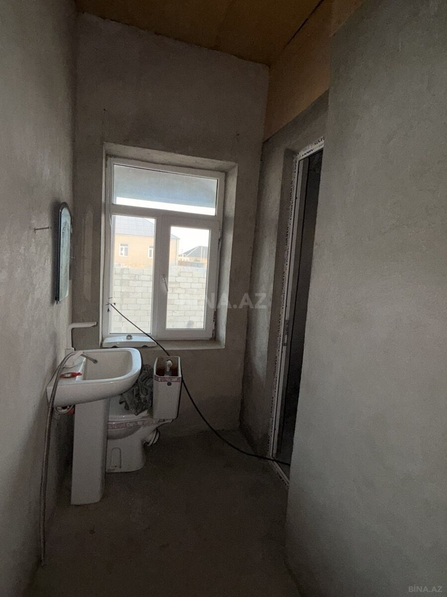 4 otaqlı Həyət evi/Bağ evi, Zirə q., Bakı