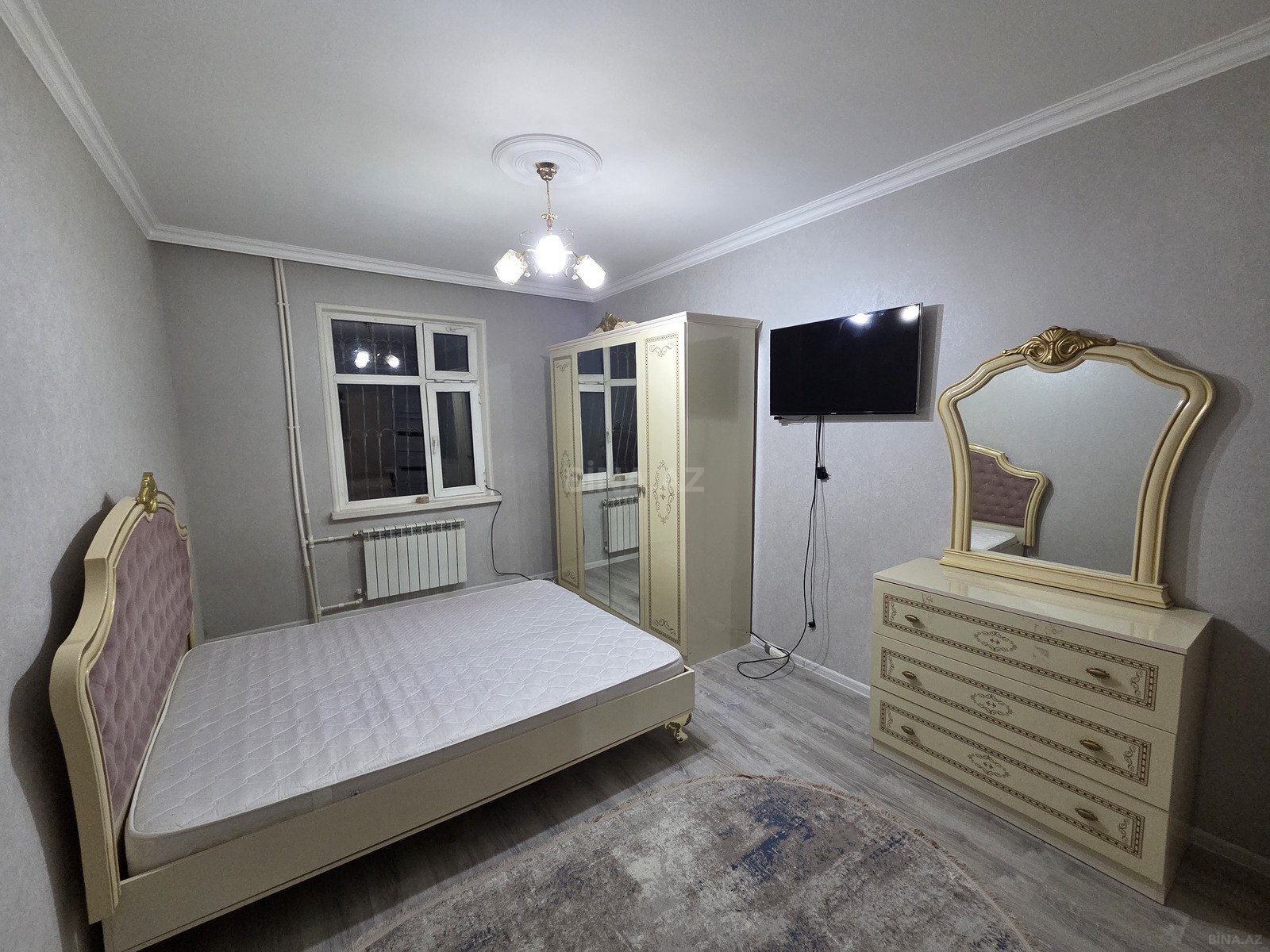 2 otaqlı Köhnə tikili, Azadlıq Prospekti m., Bakı