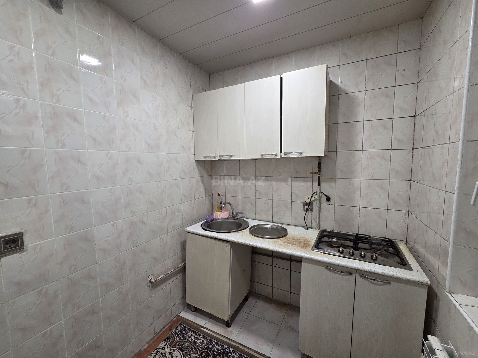 2 otaqlı Köhnə tikili, Azadlıq Prospekti m., Bakı