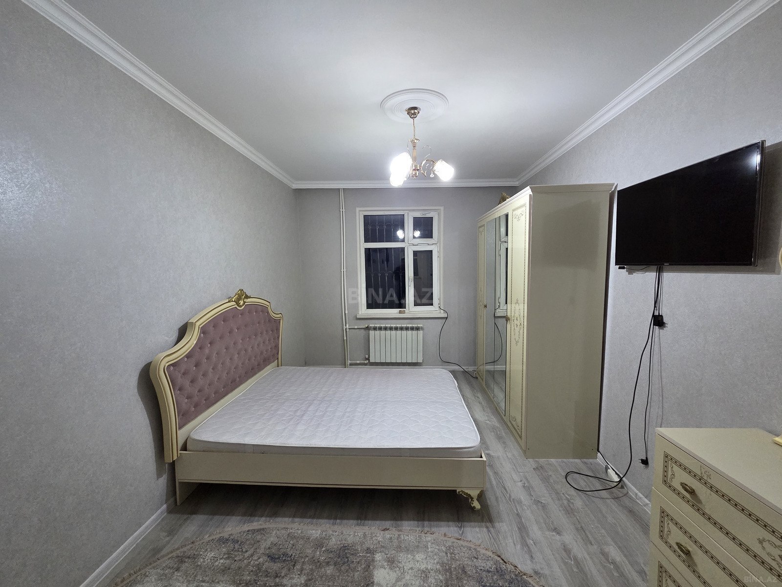 2 otaqlı Köhnə tikili, Azadlıq Prospekti m., Bakı