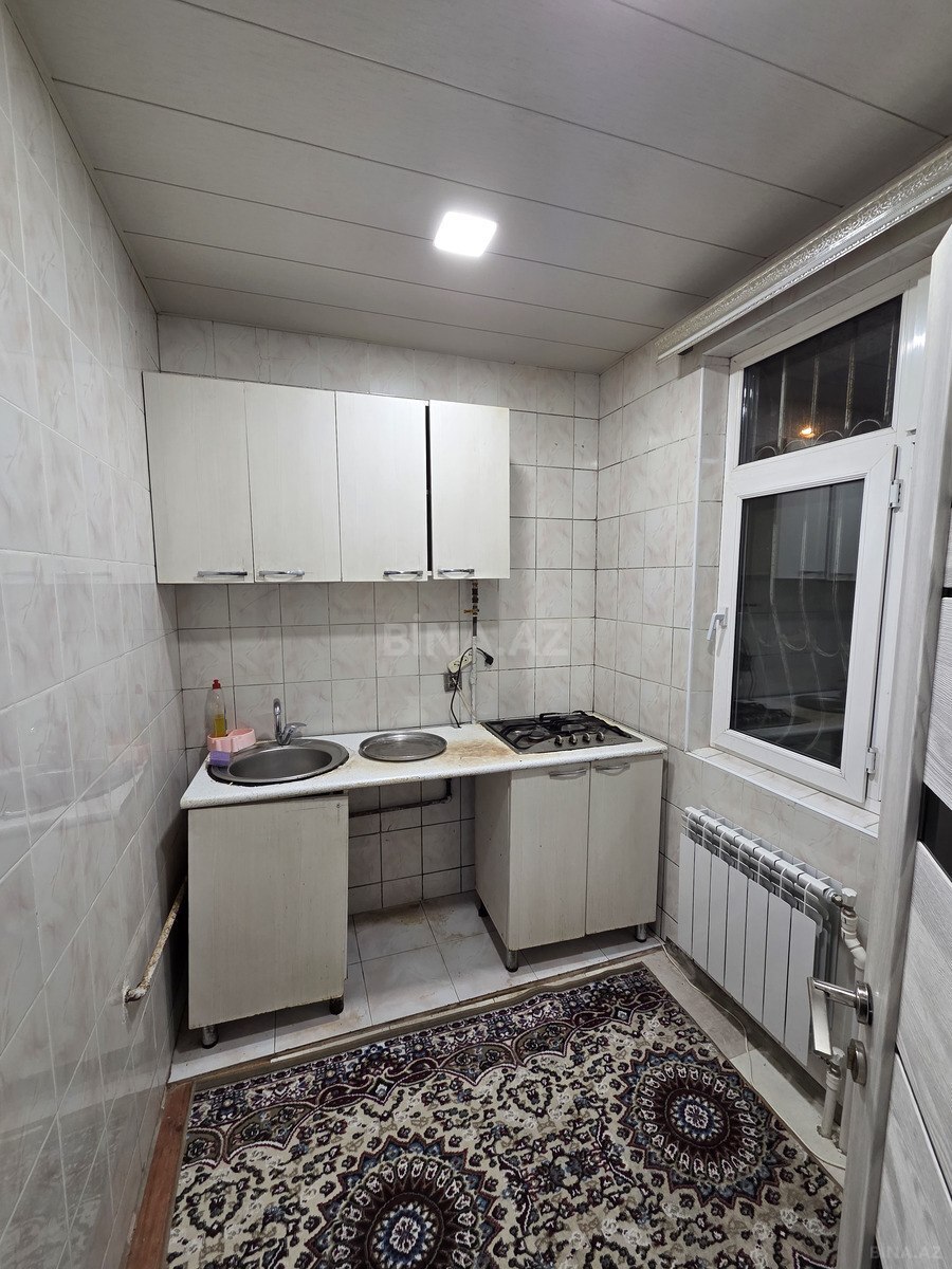 2 otaqlı Köhnə tikili, Azadlıq Prospekti m., Bakı