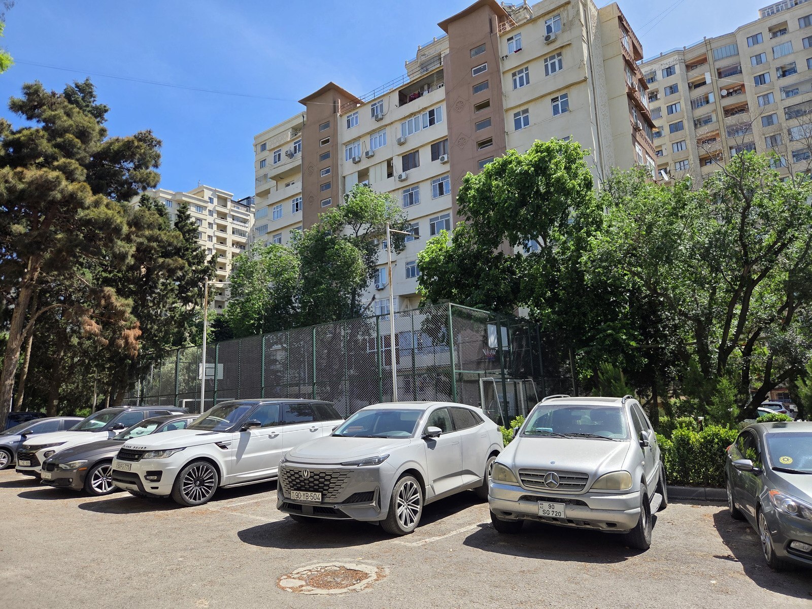 2 otaqlı Köhnə tikili, Azadlıq Prospekti m., Bakı