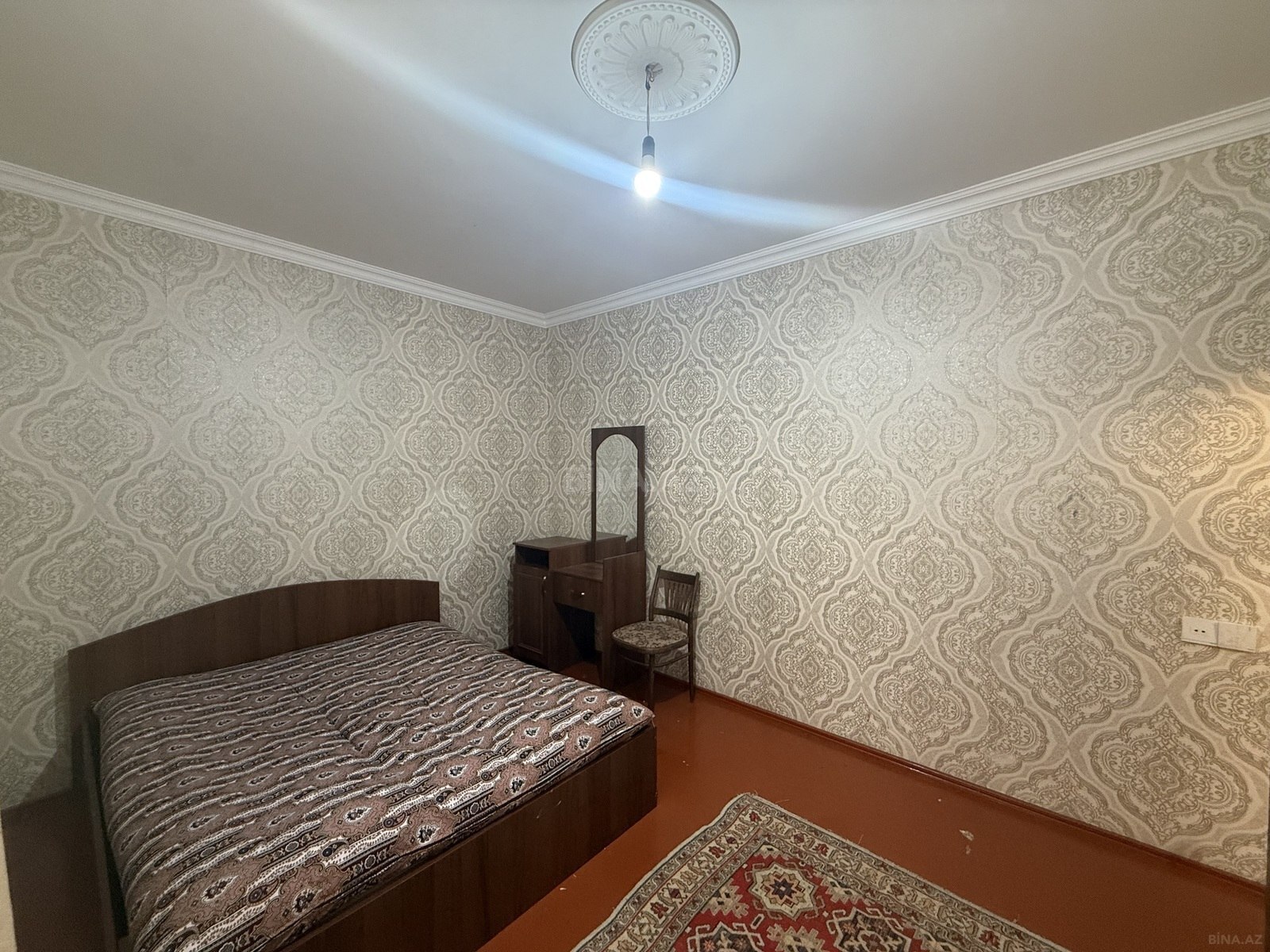 2 otaqlı Köhnə tikili, Həzi Aslanov m., Bakı