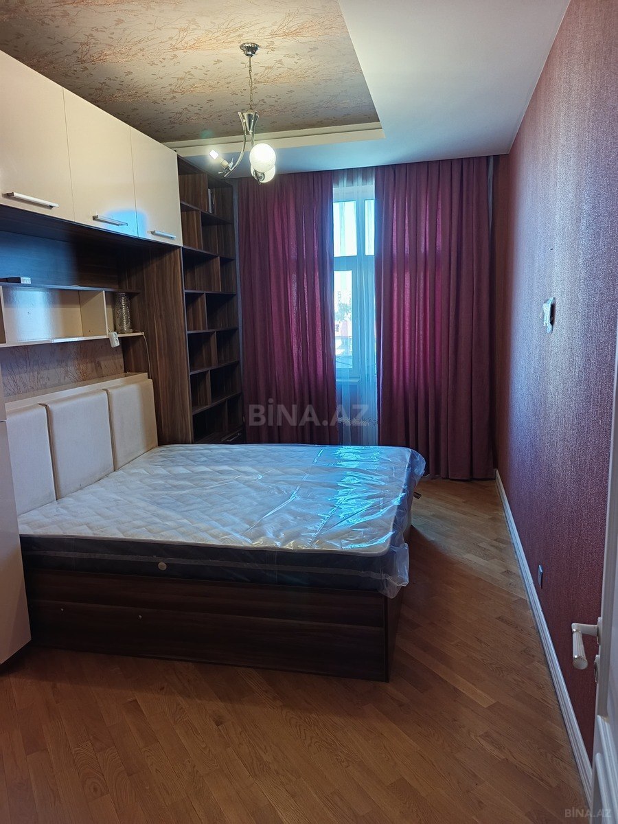 3 otaqlı Yeni tikili, Neftçilər m., Bakı